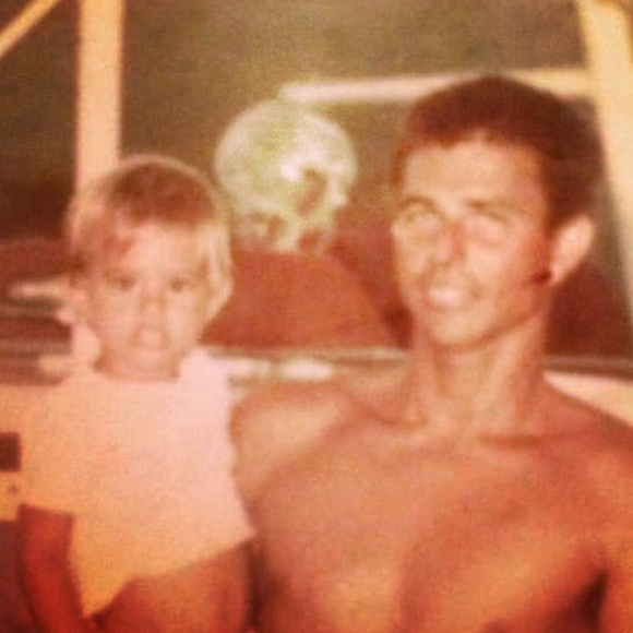 Meet your Posher, Danielle (Dani) - Picture 7 of 7